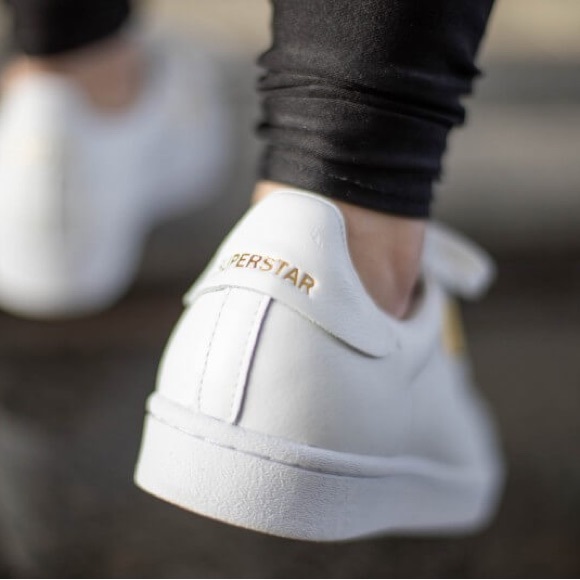 ADIDAS - Picture 9 of 10